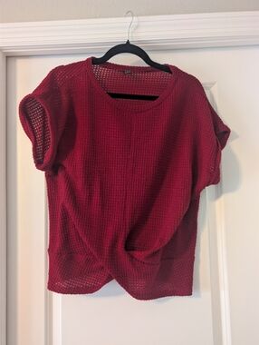 SHEIN Burgundy Waffle Knit Twist-Hem Short Sleeve Top